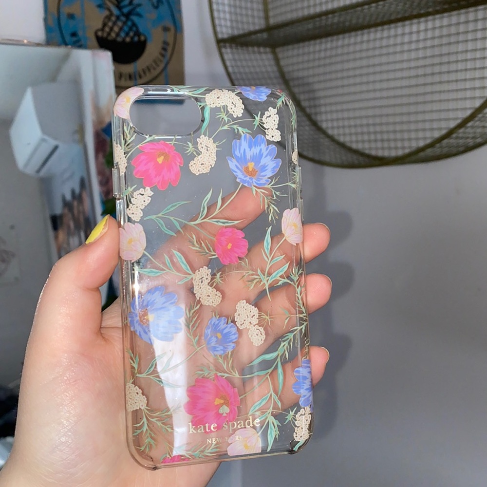 kate spade phone case. iphone se